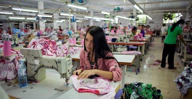 服装新消费语境下的零售模式,服装定制互联网新模式