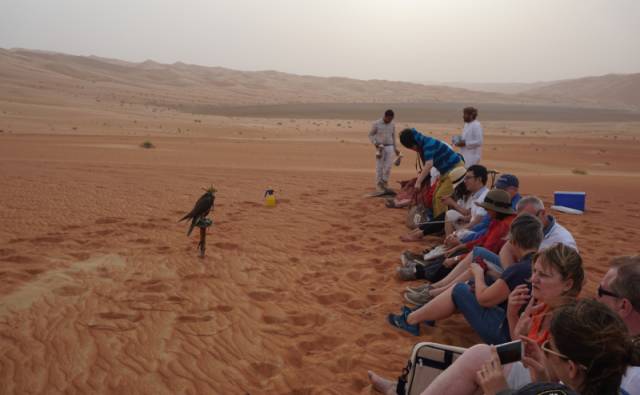 福利|直飞阿布扎比 乐享全球最*法大**拉利主题公园、星战绝美取景地