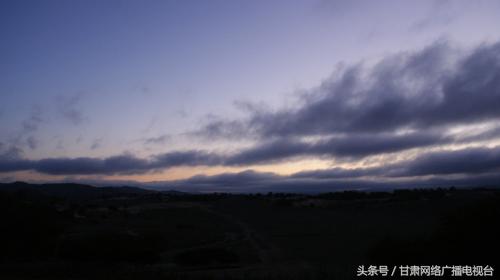 天门山下,天门山索道下站雪景