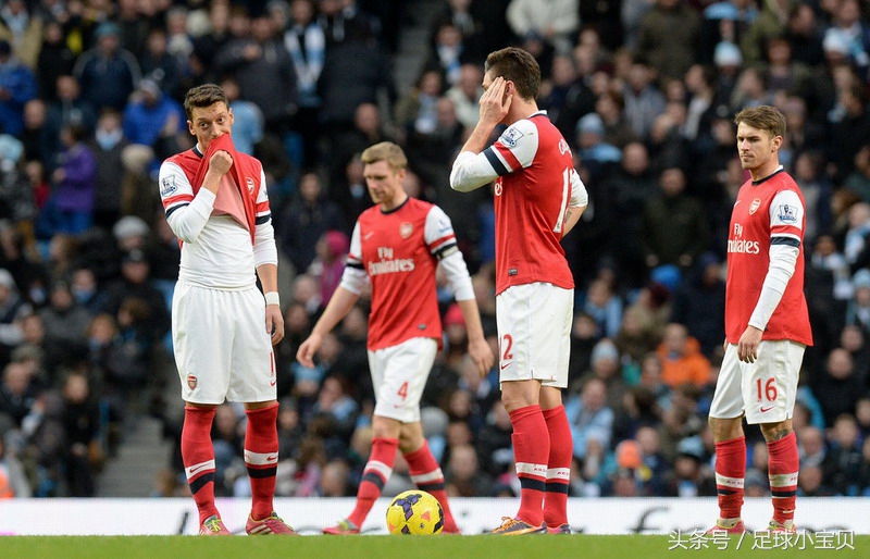 弗格森抱怨英超赛程,当年弗格森留下的阵容