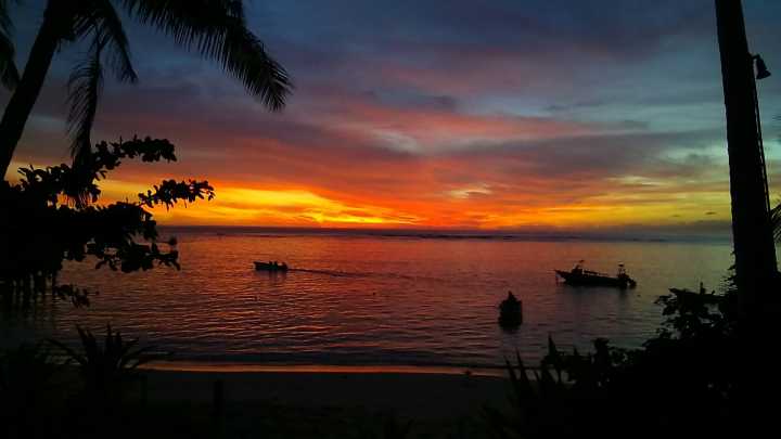 汤加和斐济哪个国家大,斐济国家主产什么