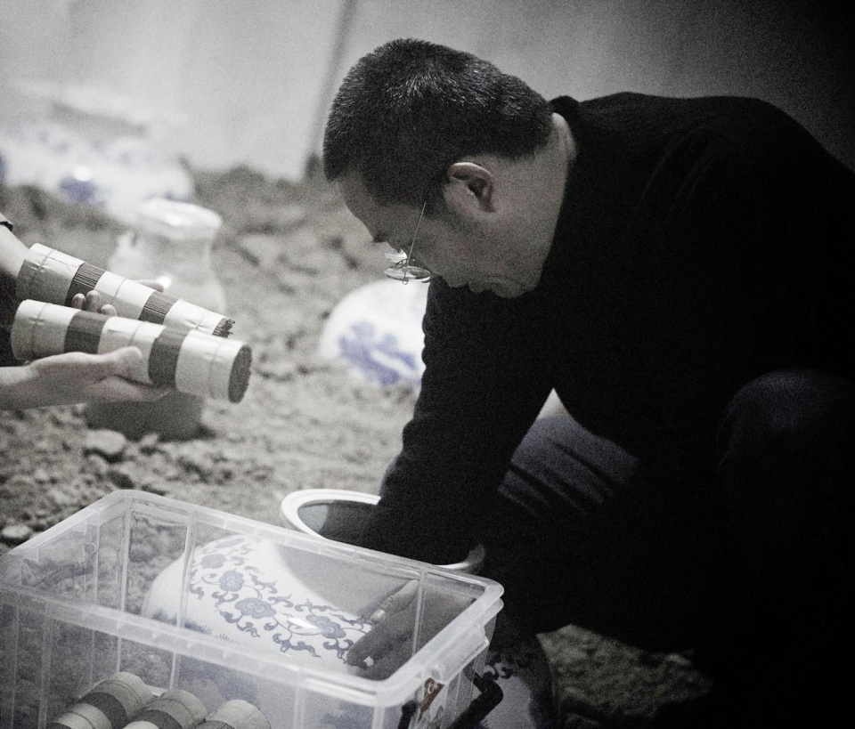 这里是小型藏宝探秘节目︱复古香方两百余制香师的十七年