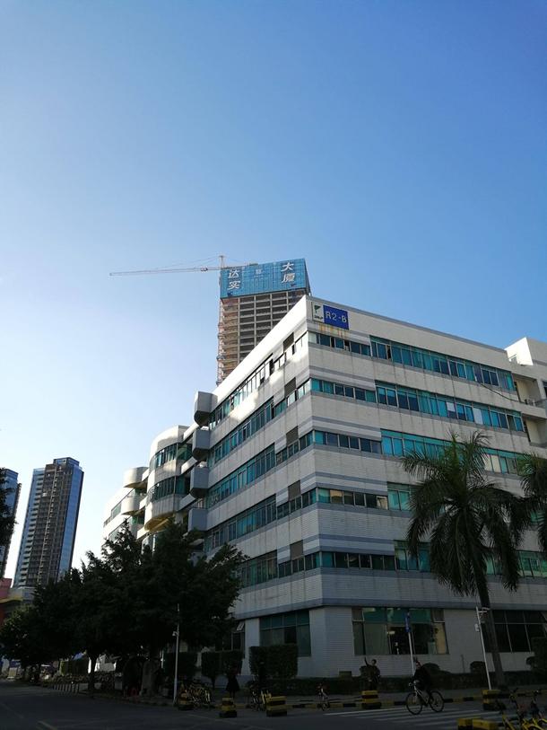 有颜值高性能好的华为手机推荐,百元机华为Nova2S测评