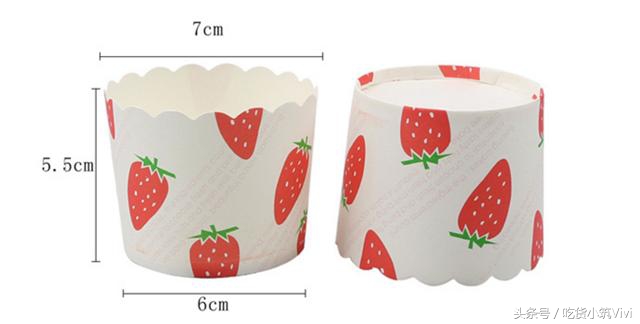 蛋糕冷却脱模正确方法,戚风蛋糕脱模粘模具怎么办