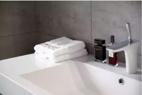 小夫妻打造92平米温馨小家,小夫妻用心打造自己的小家