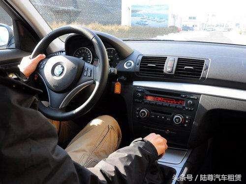 春运回家人在囧途视频,人在囧途春运火车拥挤视频