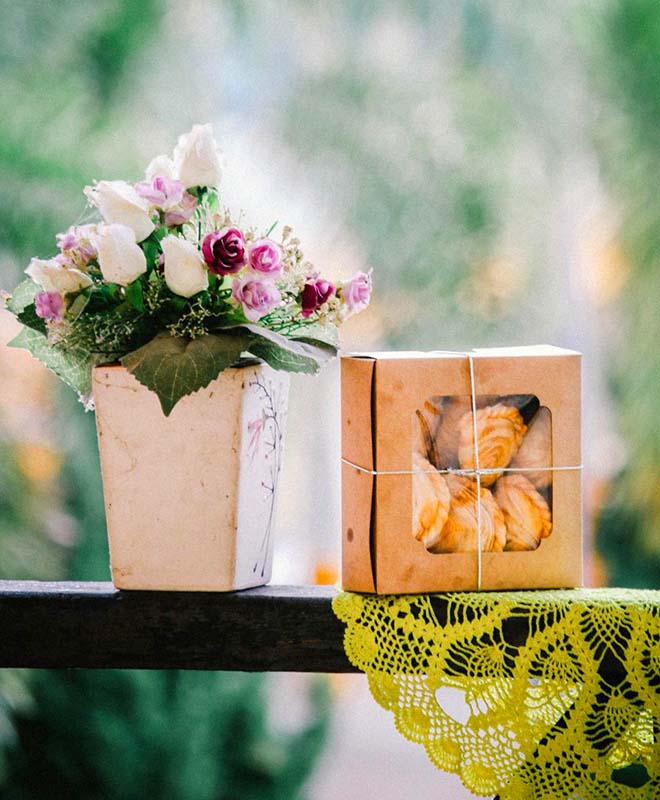 表达谈笑风生不动情的句子,谈笑风生不动情的真实经历