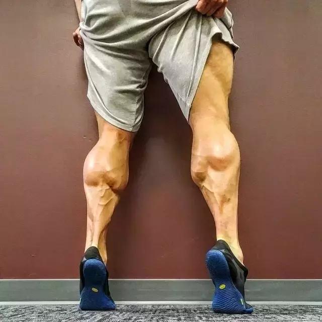 腿粗咋整,腿粗怎么拉伸能让腿变细变长