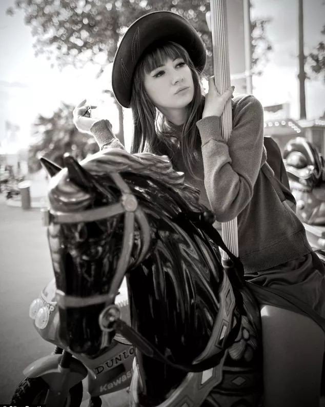 铅华洗尽——她留给我们的仅一个“美”字足矣