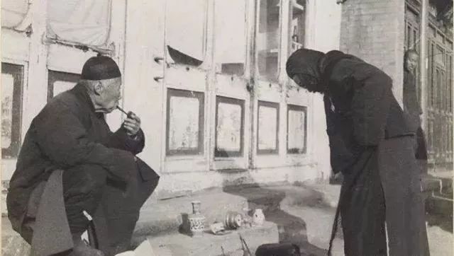 从“潘家窑”到“潘家园”,一百块的范曾斗方涨到几百万