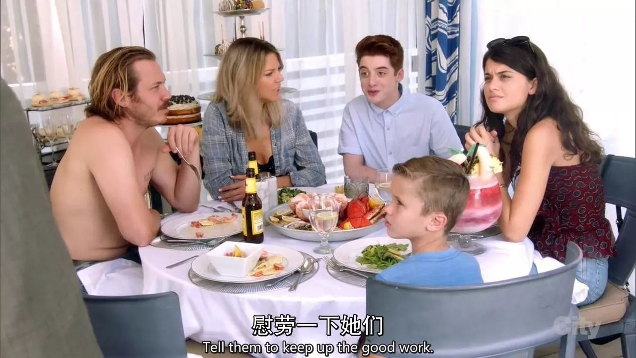 每集20分钟的黄暴小喜剧，每一帧都舍不得快进