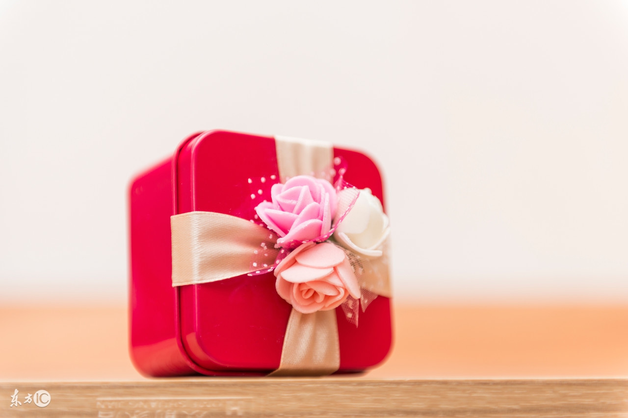 小妙招分享｜如何处理铁盒上的胶带印？