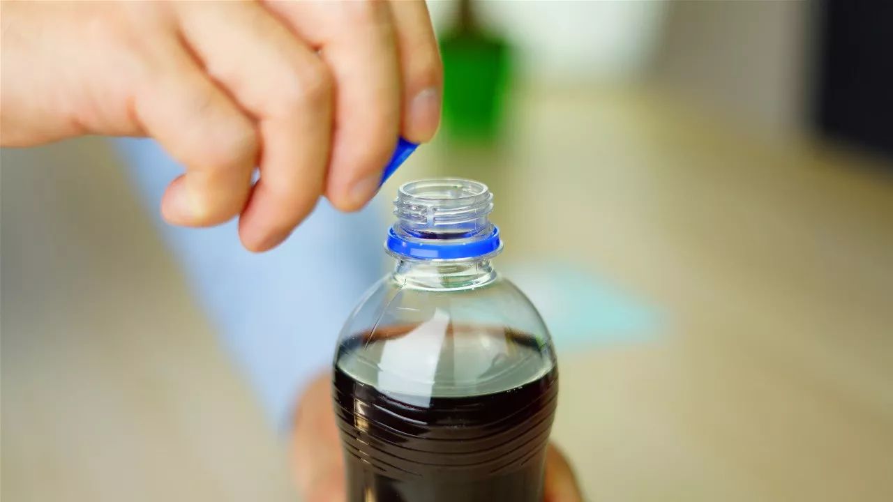 可乐里加盐和糖会怎么样,可乐加盐能成什么样