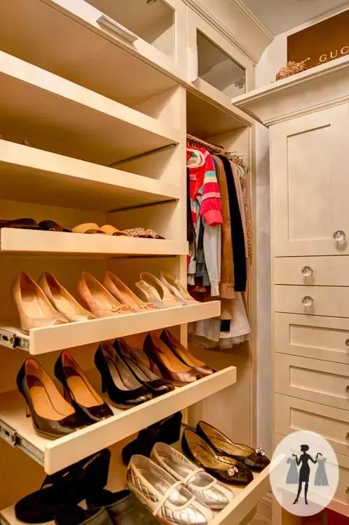 玄关鞋柜怎么收纳鞋子,家里鞋柜小过季鞋子怎么收纳