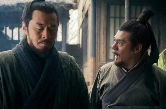 三国中：他忠义不输关羽，力敌曹操虎豹骑，却因情商为零而丧命！