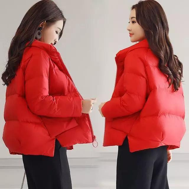 棉服慵懒风不显臃肿厚重中长款,又好看又宽松的棉服