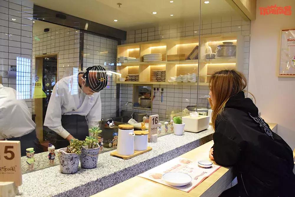 遇见市中心这家温暖日料店，颠覆了我对寿司的想象