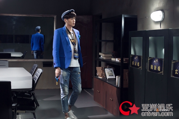 明星大侦探何炅撒贝宁激烈讨论,明星大侦探演唱会撒贝宁何炅