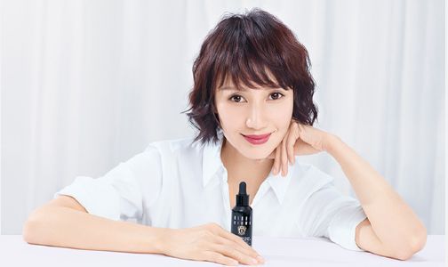 bobbibrown隔离乳测评,bobbibrown椰子洁面测评