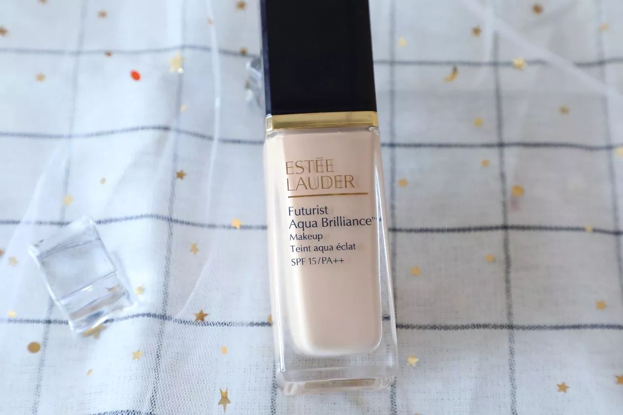 bobbibrown隔离乳测评,bobbibrown椰子洁面测评