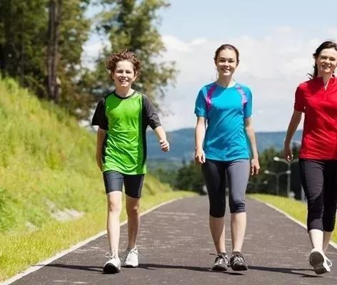 快走的正确方法和好处,快走怎样达到最好的效果