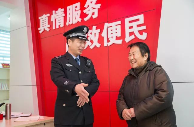 王海港视频,王海港讲述二十年坚守