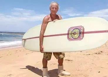 雪地靴有救了怎么穿才会好看,穿什么类型的雪地靴