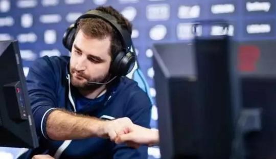 英雄联盟clearlove为什么叫厂长,clearlove是lol几号选手