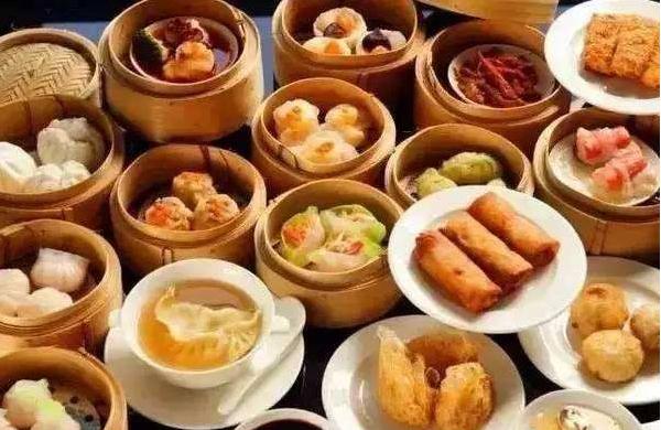 南宁桂林旅游哪个最好,广西南宁跟桂林哪个更值得去