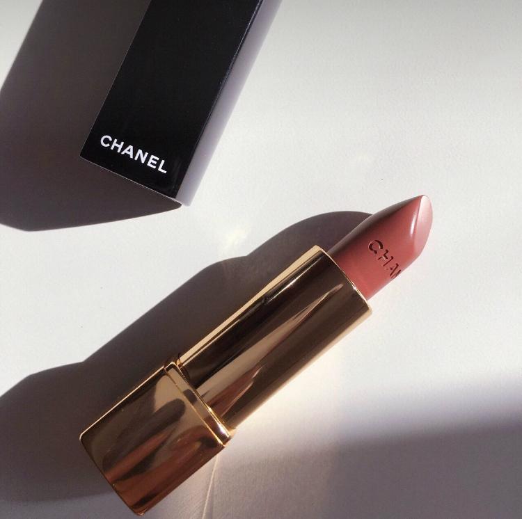 超美的豆沙奶茶色口红合集!香奈儿迪奥阿玛尼经典温柔色唇膏!