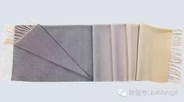 穿那么多件衣服，不如戴一条围巾