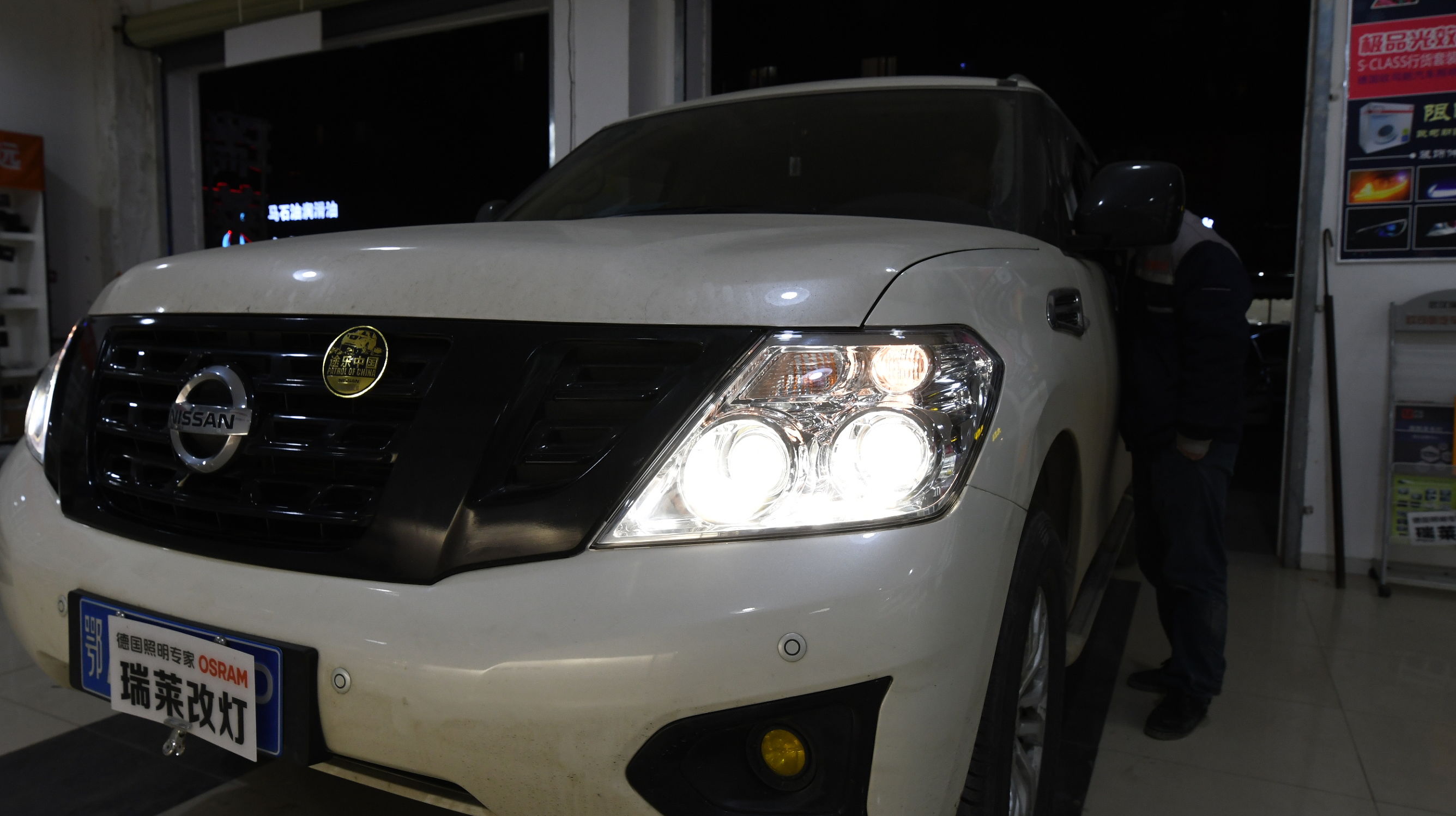 途乐y62改装激光大灯,日产途乐卤素灯