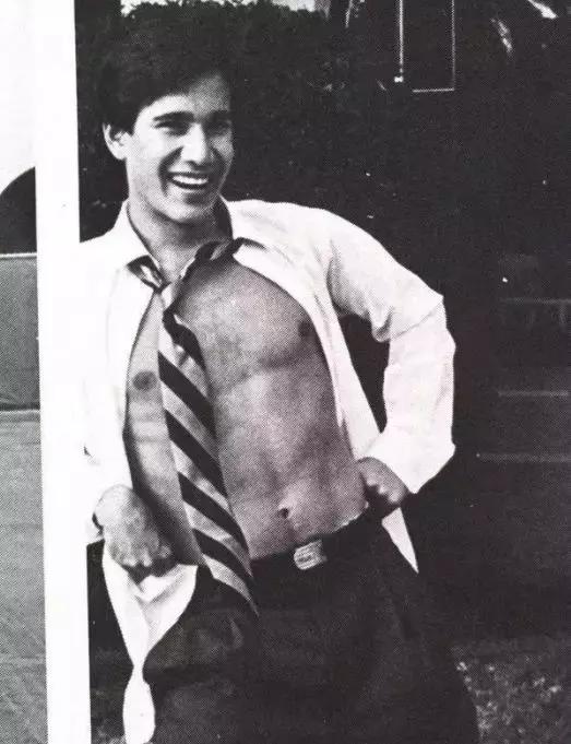 豆瓣8.8分的犯罪悬疑电影,豆瓣8.5分最新电影真实事件改编