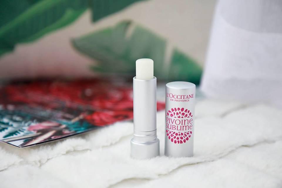 秋冬嘴唇干起皮怎么涂口红,嘴唇干燥起皮用什么口红好看