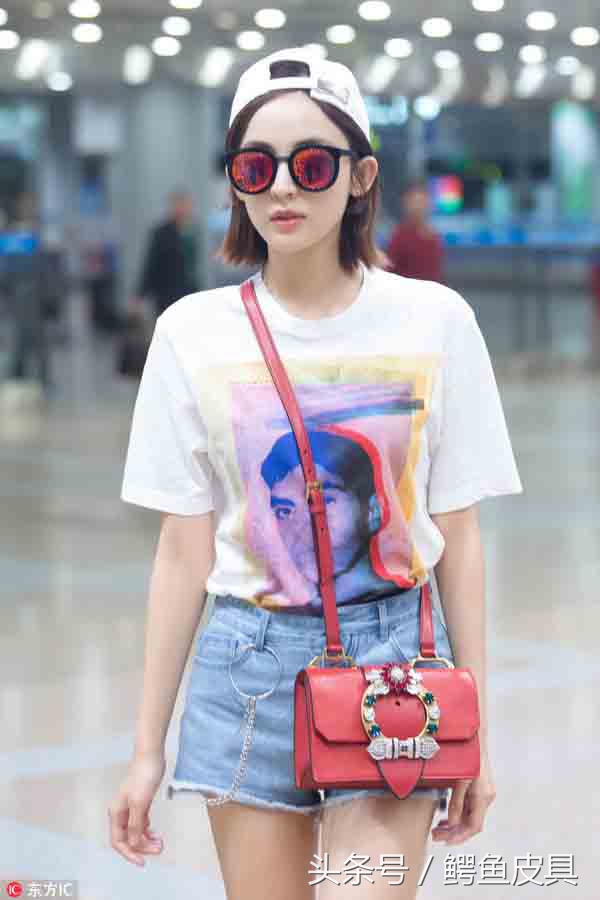 红色过年包包怎么选,今年最火的过新年包包