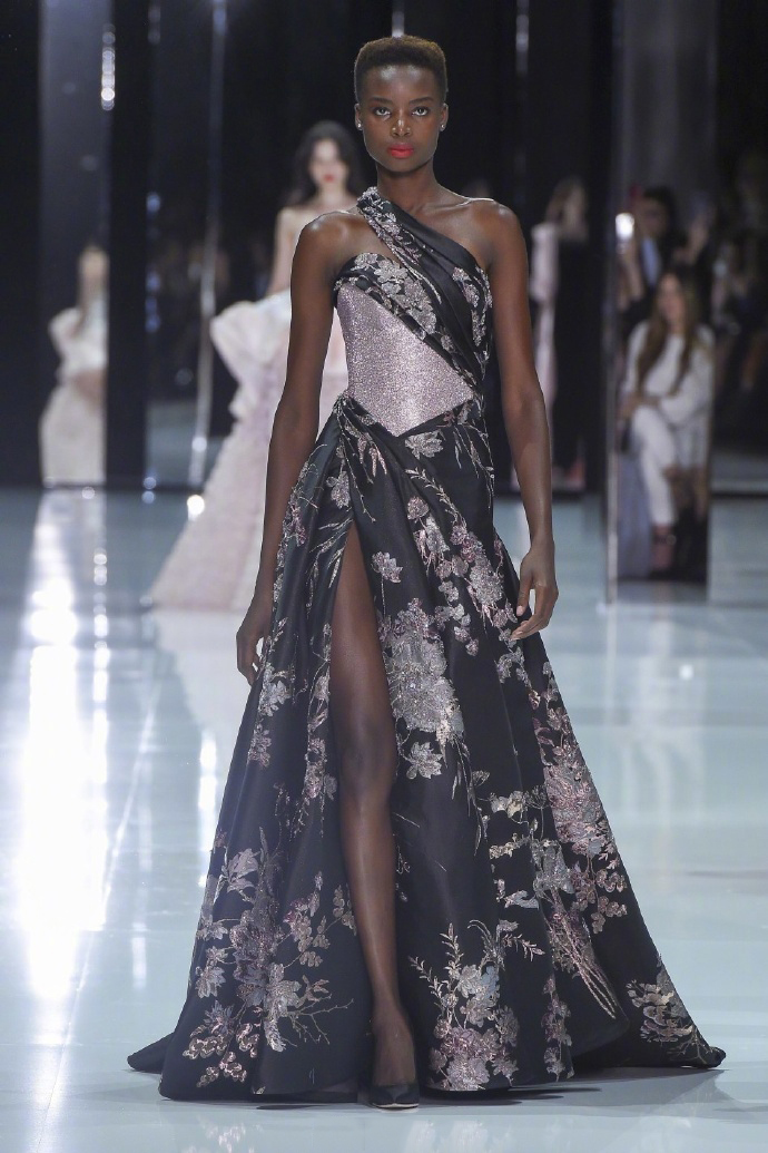 2018春夏时装周valentino,2017春夏高定时装周dior