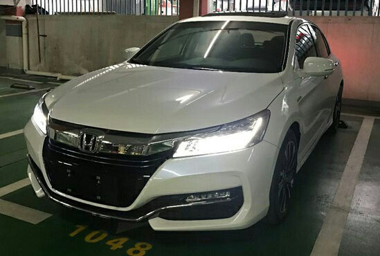 丰田双擎跑高速省油吗,雷凌双擎跑高速省油吗