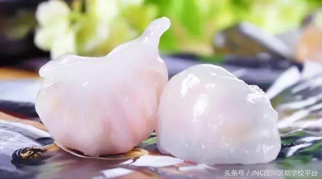 广州人暑期的快乐都在这里,听说广东人什么都吃怎么回复