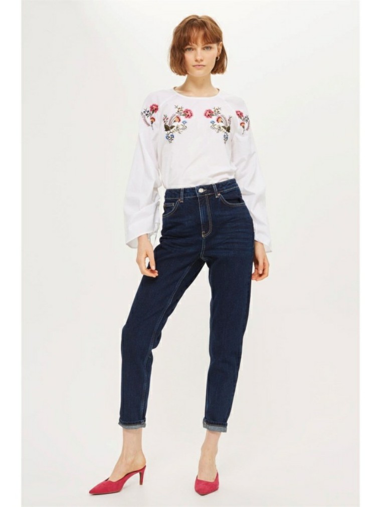 第一次拜年穿什么衣服合适,去别人家拜年该穿什么衣服