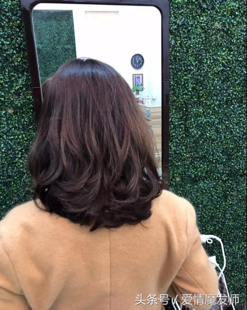 细狗适合烫什么发型,细狗适合的发型不烫