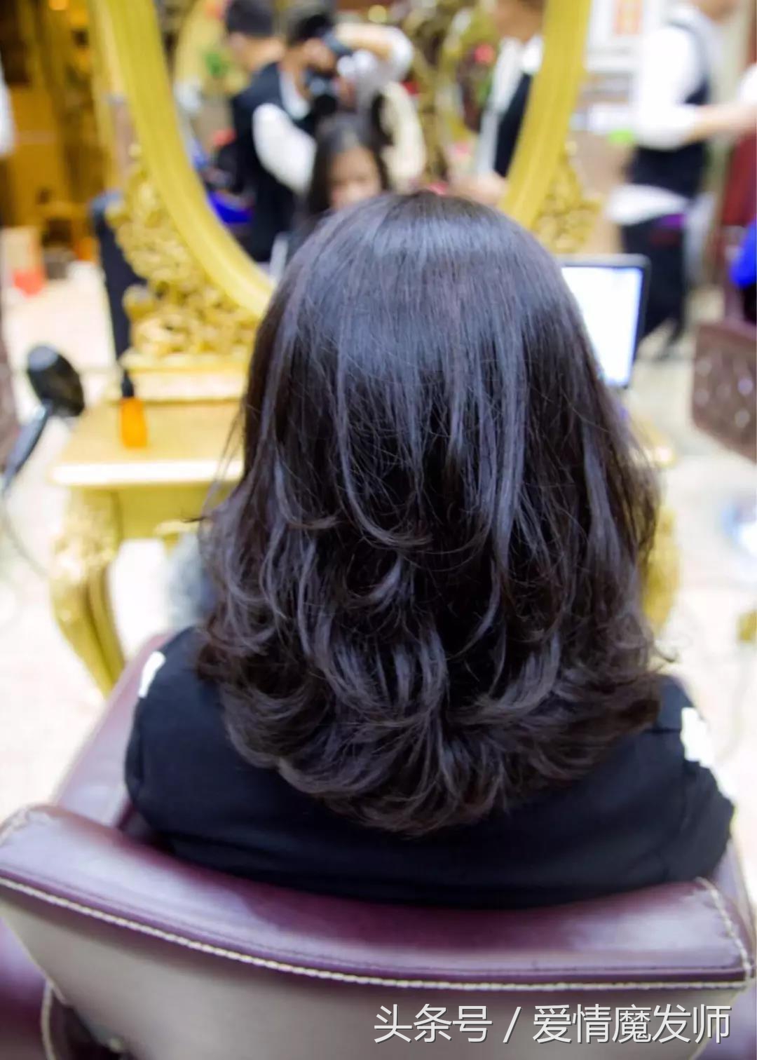 细狗适合烫什么发型,细狗适合的发型不烫