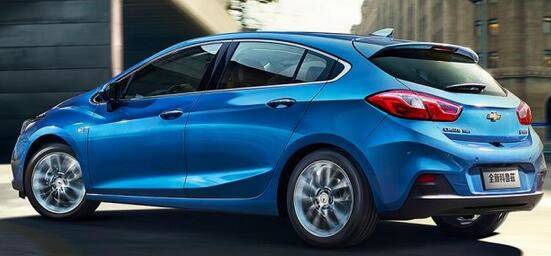 雪佛兰科鲁兹最新款suv,雪佛兰科鲁兹小型suv