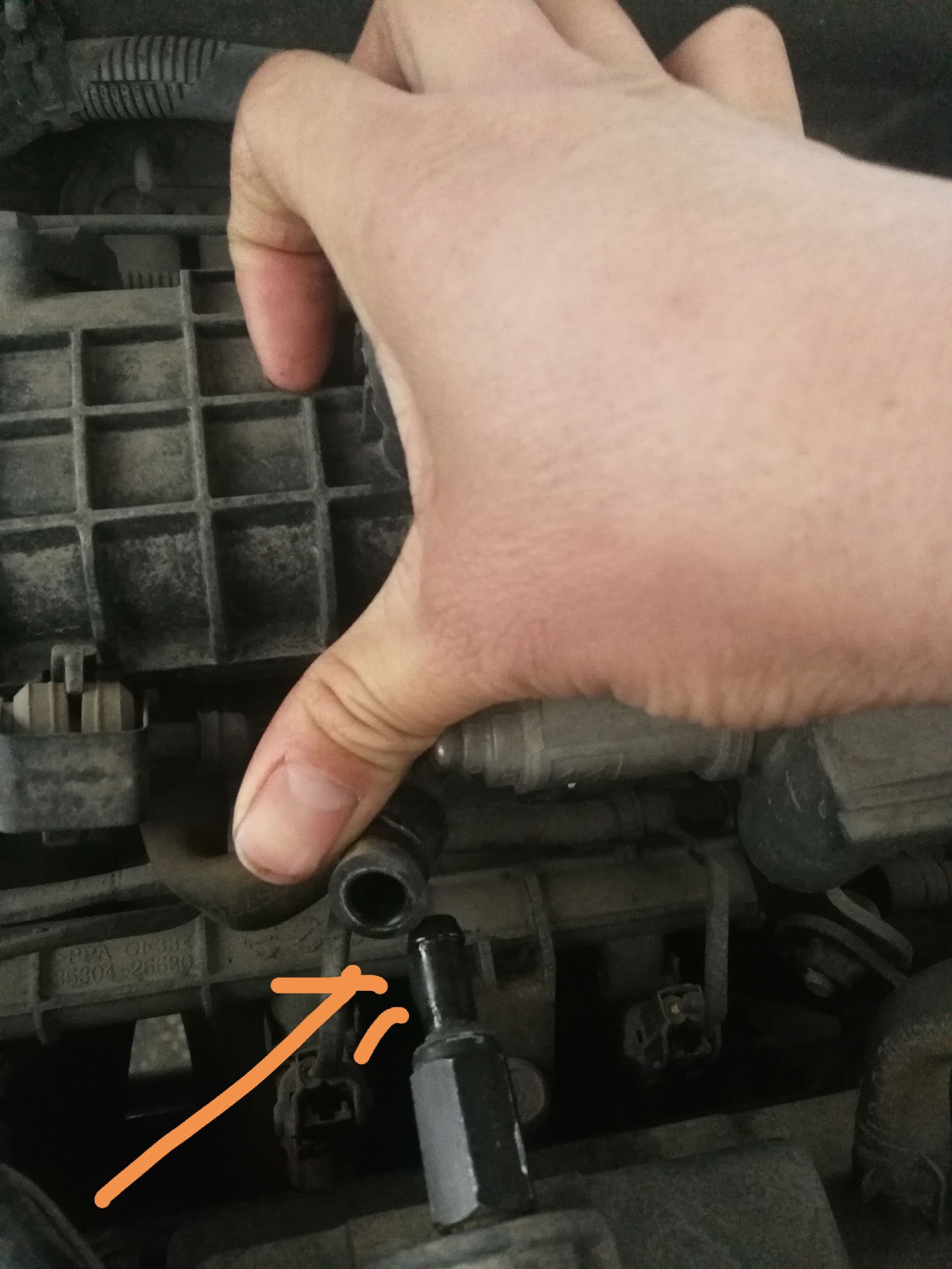 机油少了是不是烧机油,车子机油少了是烧机油吗