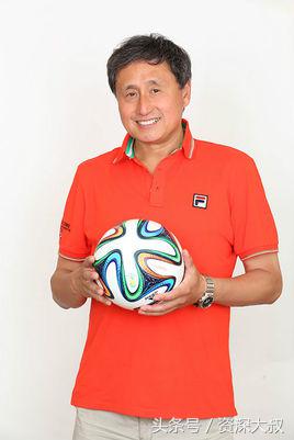 著名足球解说员,足球最经典的解说是哪一次