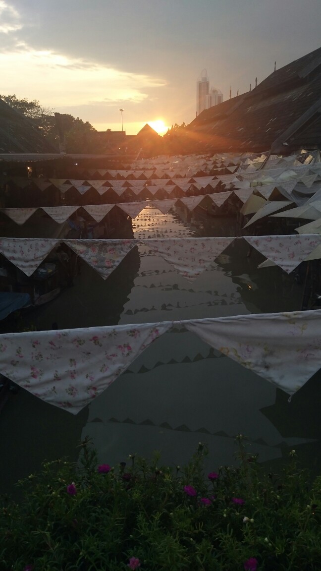 在泰国和泰国人对话,在泰国旅游怎么沟通