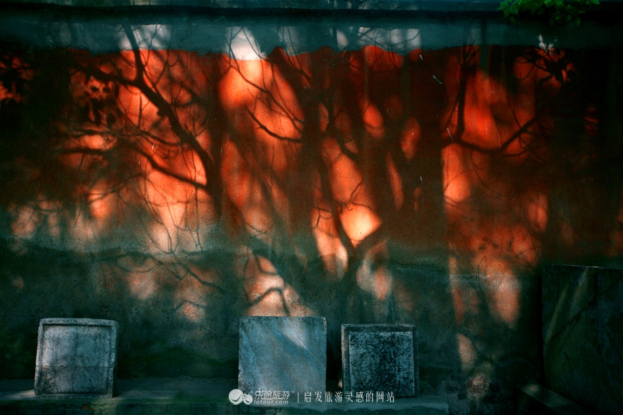 襄王府绿影壁攻略,襄王府绿影壁门票价格