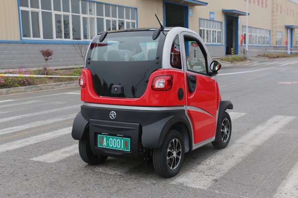 大运爱尚两座四轮电动车,风驰新能源锂电