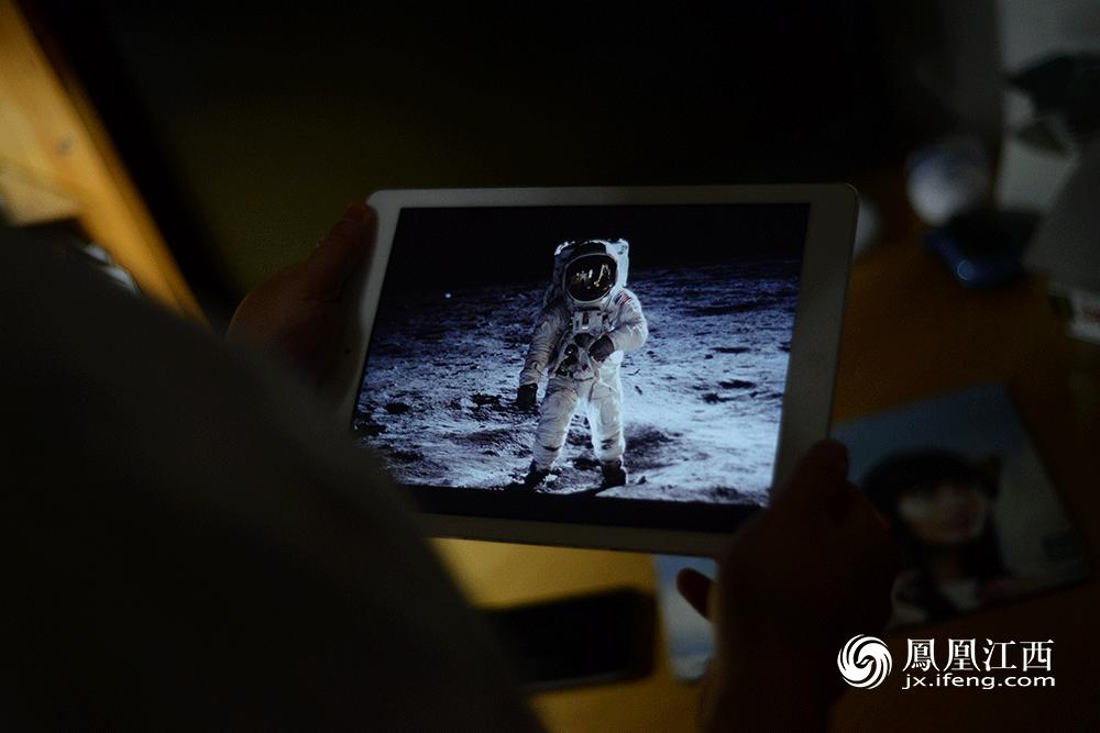 凤见第52期：差一张机票，我就能看看凌晨四点的洛杉矶