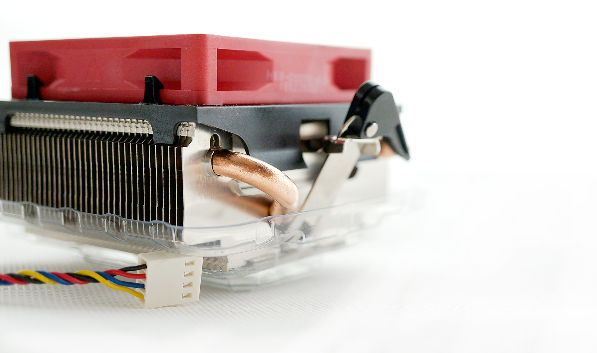 华硕rog8游戏测评,最便宜的华硕rog纯血主板测评