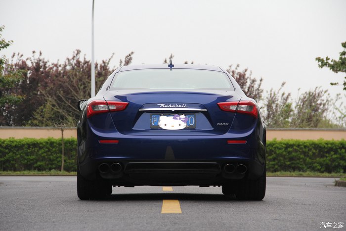 女车主提车兰博基尼,美女提车玛莎拉蒂